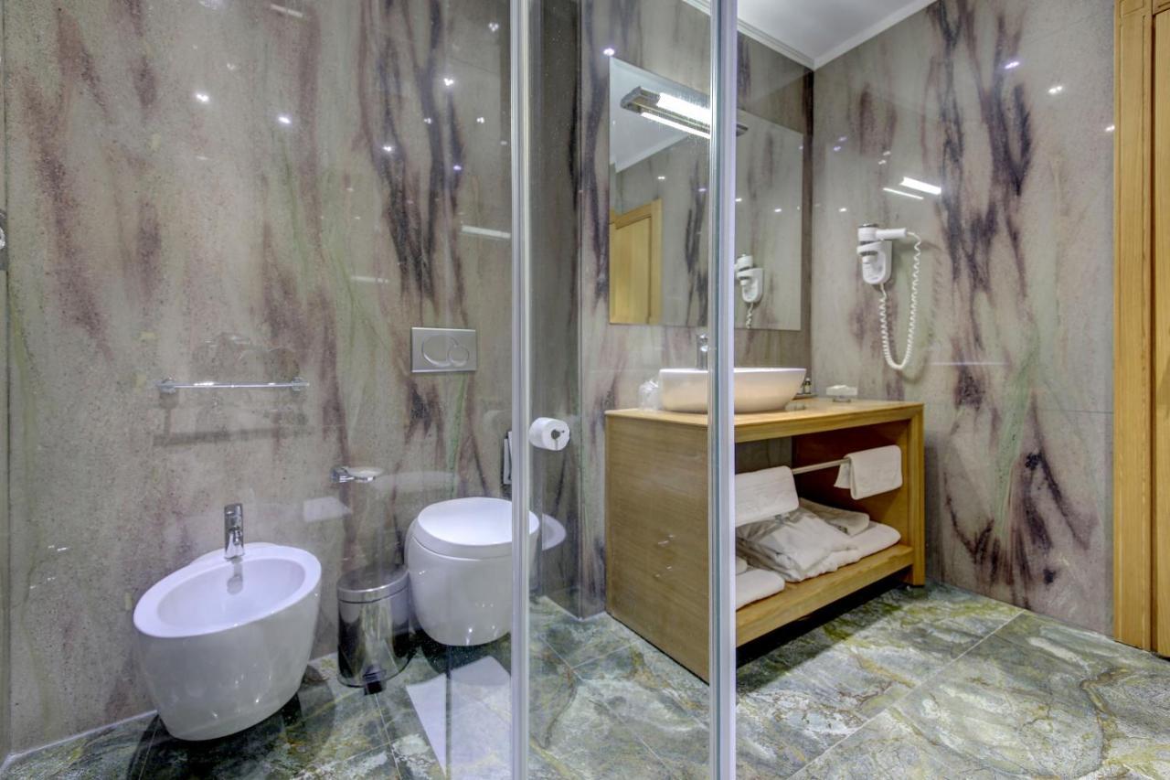 Hotel Vardar โกตอร์ ภายนอก รูปภาพ