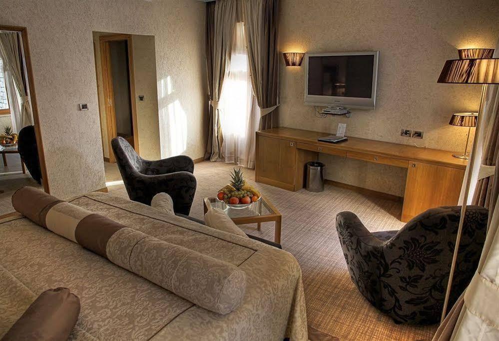 Hotel Vardar โกตอร์ ภายนอก รูปภาพ