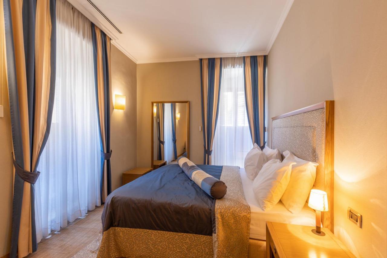 Hotel Vardar โกตอร์ ภายนอก รูปภาพ