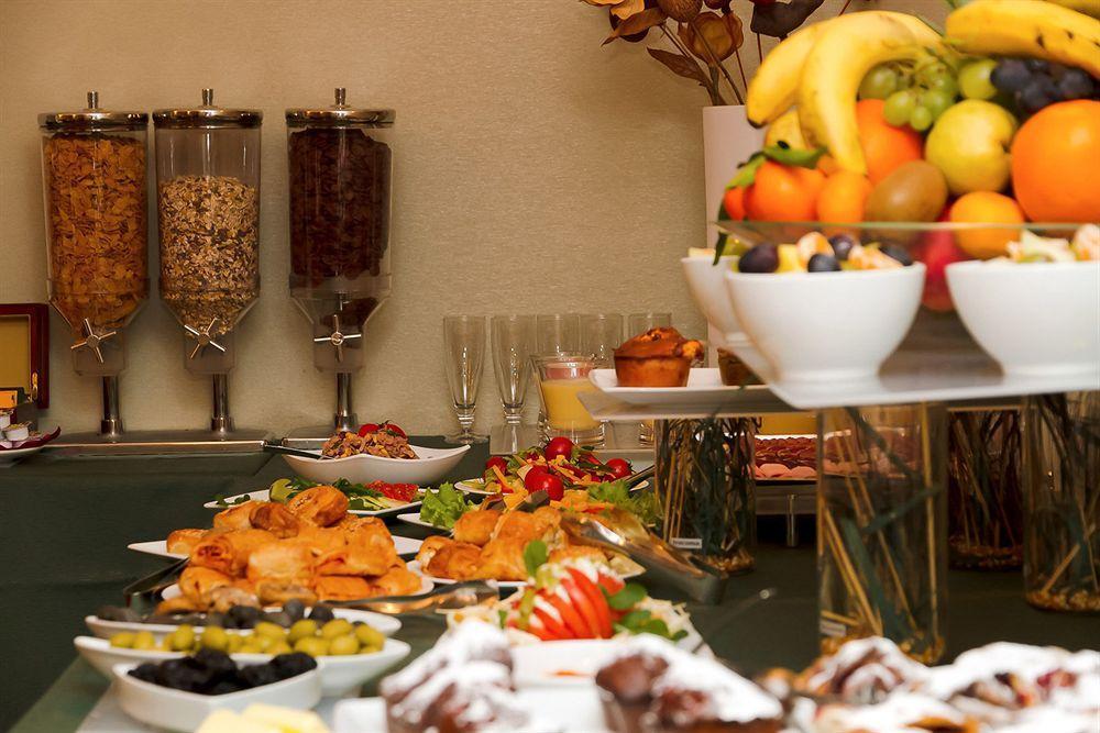 Hotel Vardar โกตอร์ ภายนอก รูปภาพ